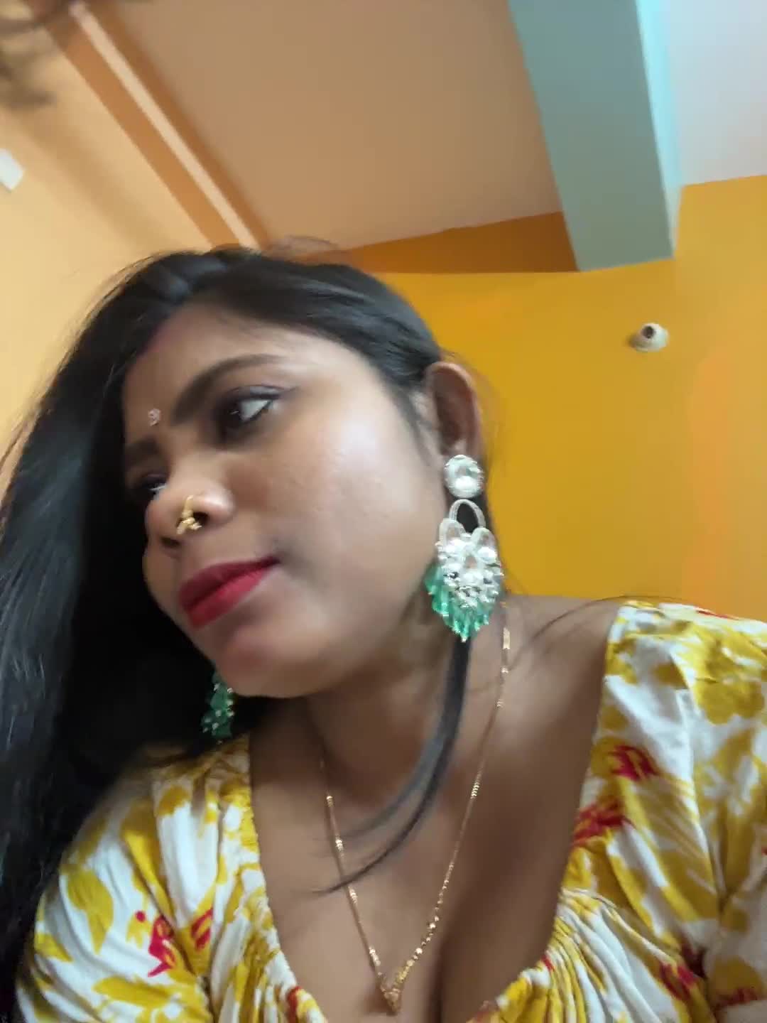 RedQQueen cam recording